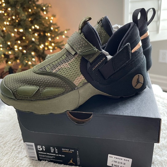 NWT Jordan Trunner LX Camo - Picture 3 of 9